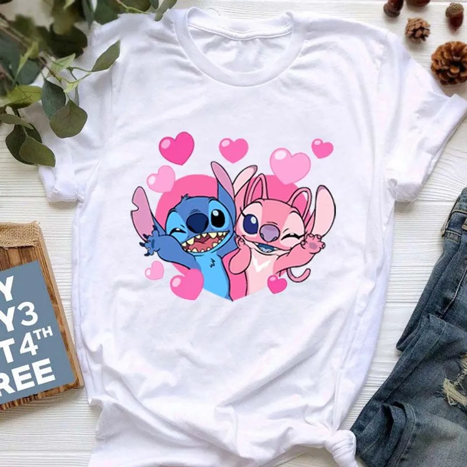 Dámské tričko s krátkým rukávem a roztomilým potiskem Stitch