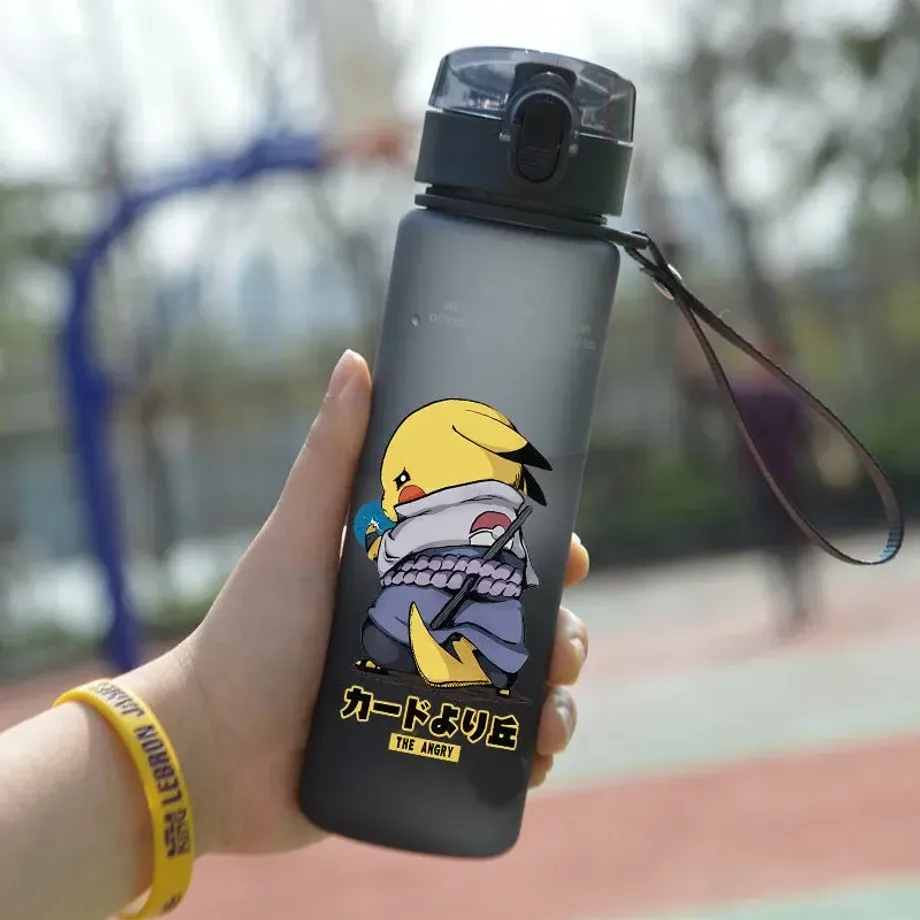 Stylová dětská sportovní láhev na vodu s motivy oblíbených Pokémon