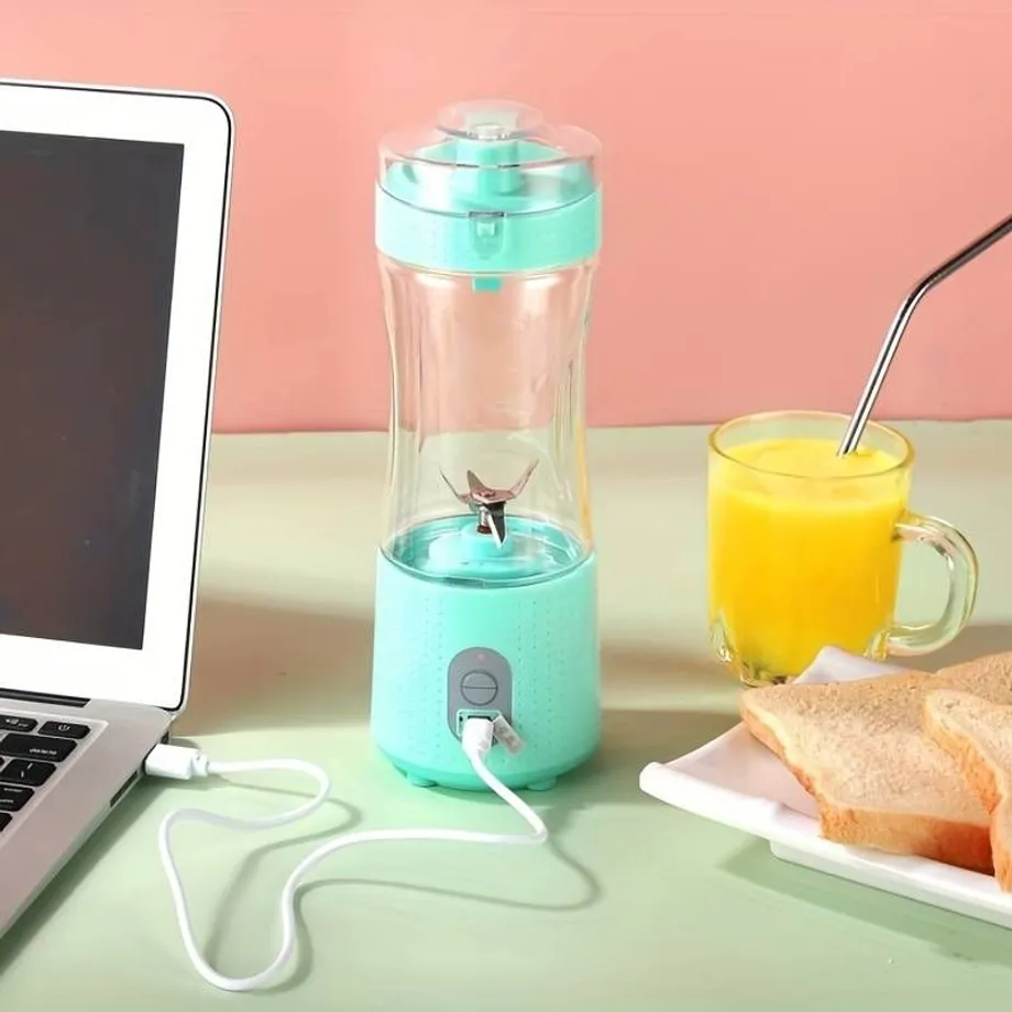 Praktický USB mixér a odšťavňovač - pro zdravé a lahodné smoothie kdykoli a kdekoli