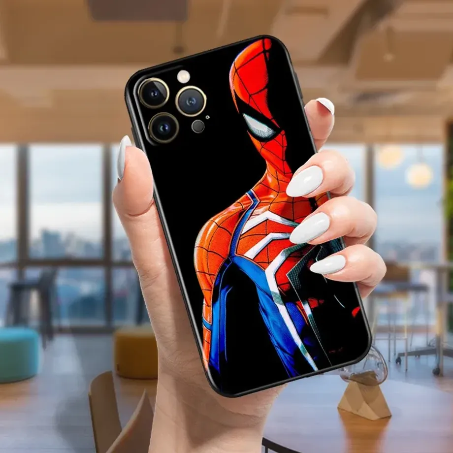 Trendy silikonový kryt s motivy oblíbeného hrdiny Spider-man na telefony iPhone