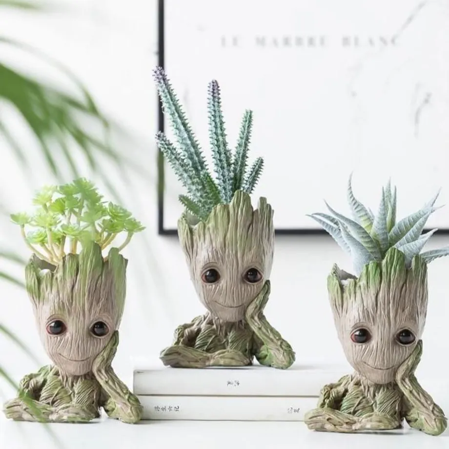 Květináč Baby Groot