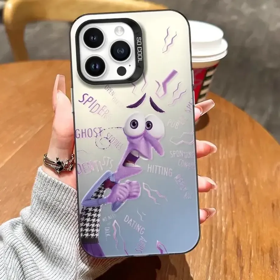 Roztomilý trendy kryt na telefony iPhone s různými motivy z pohádky V hlavě 2 - Inside Out 2