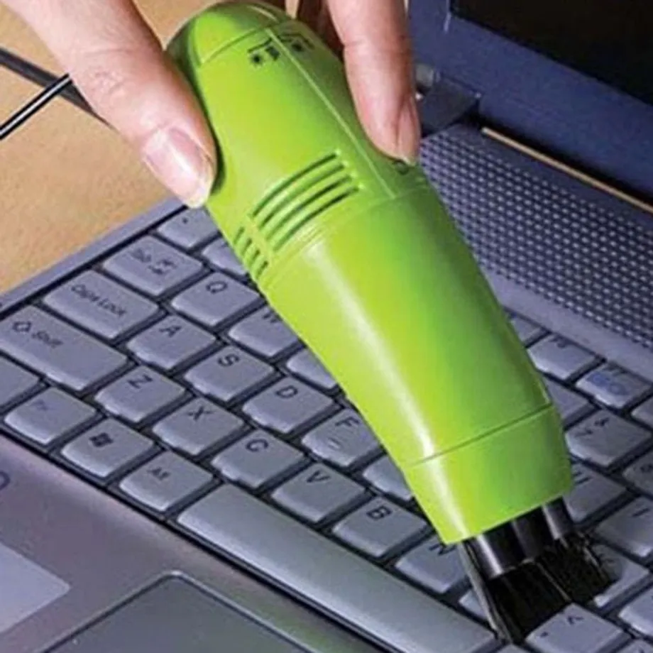 Praktický USB mini vysavač na nečistotu v klávesnici - různé barvy Kathrin