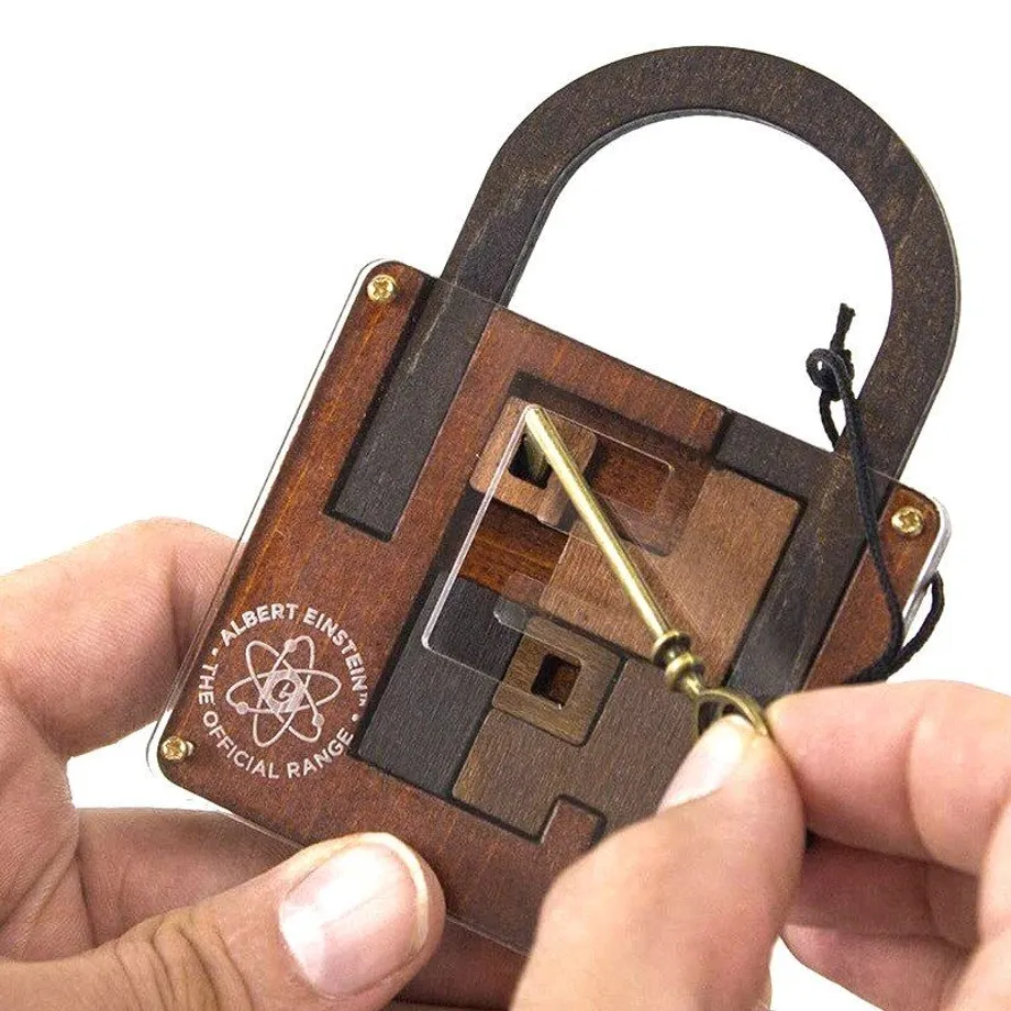 Velmi těžký hlavolam Einstein puzzle Lock and Key