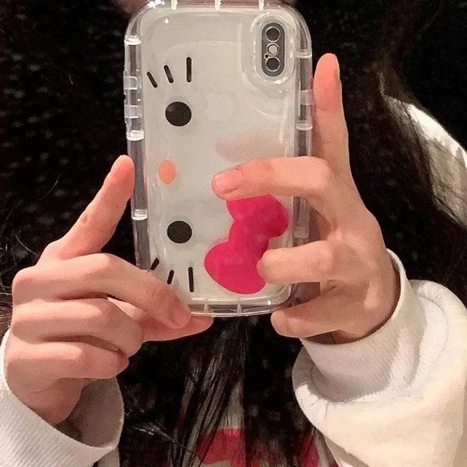 Roztomilý silikonový kryt na telefony iPhone v provedení oblíbené Hello Kitty