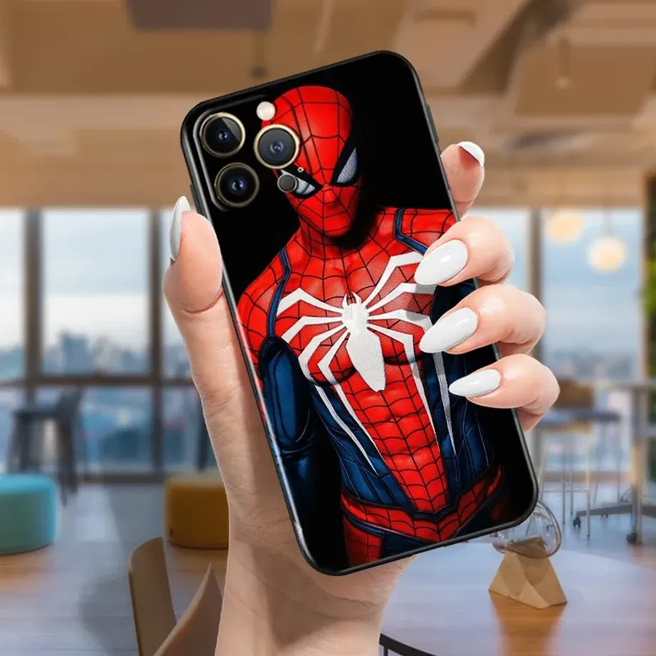 Trendy silikonový kryt s motivy oblíbeného hrdiny Spider-man na telefony iPhone