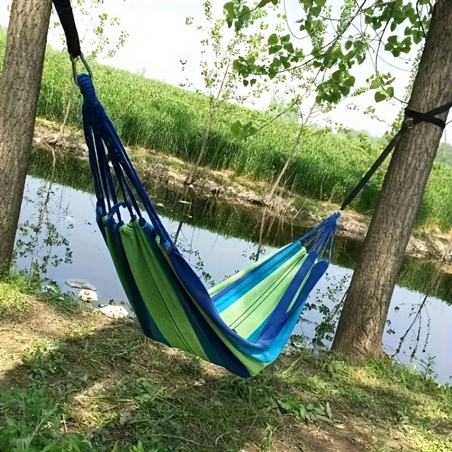 Campingová Síťka s Páskem na Stromy