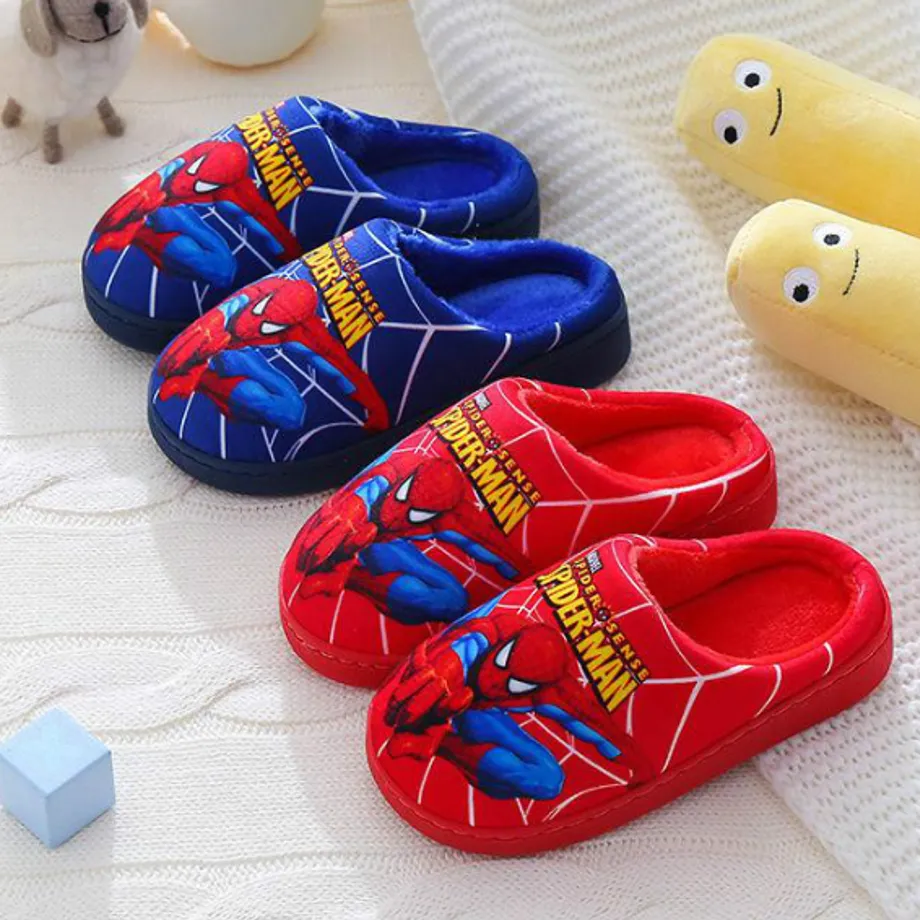 Dětské plyšové boty spiderman - různé barvy