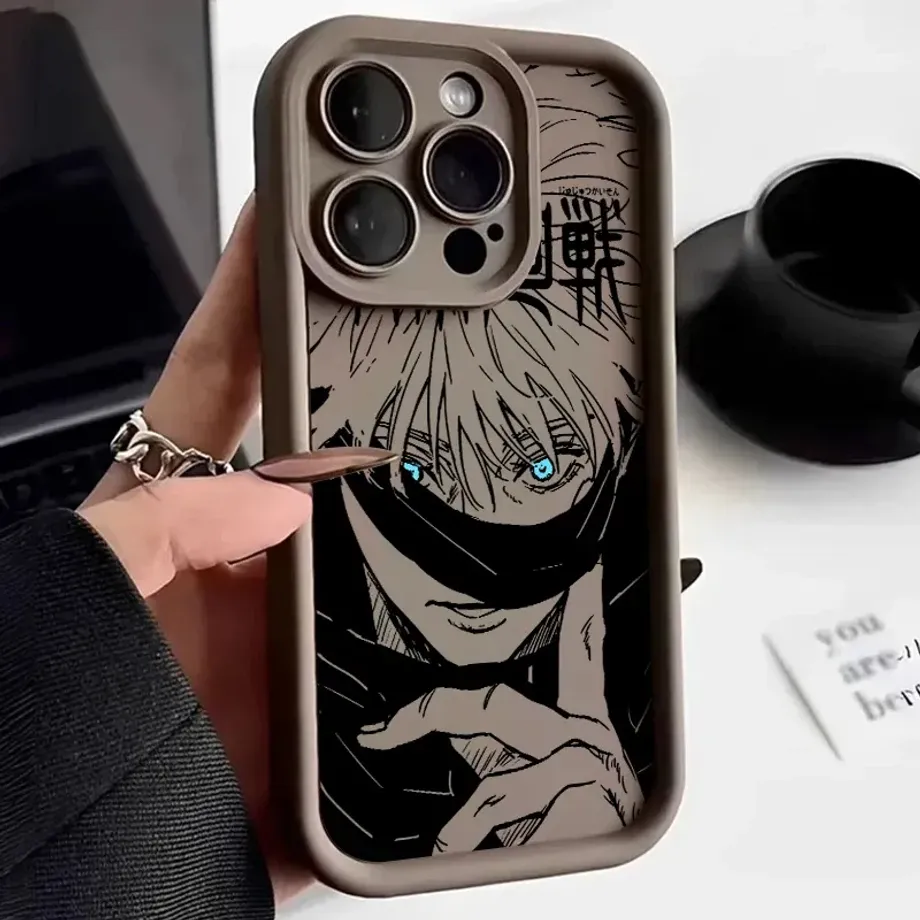 Kryt na telefony iPhone s motivy anime postav z oblíbených manga komiksů