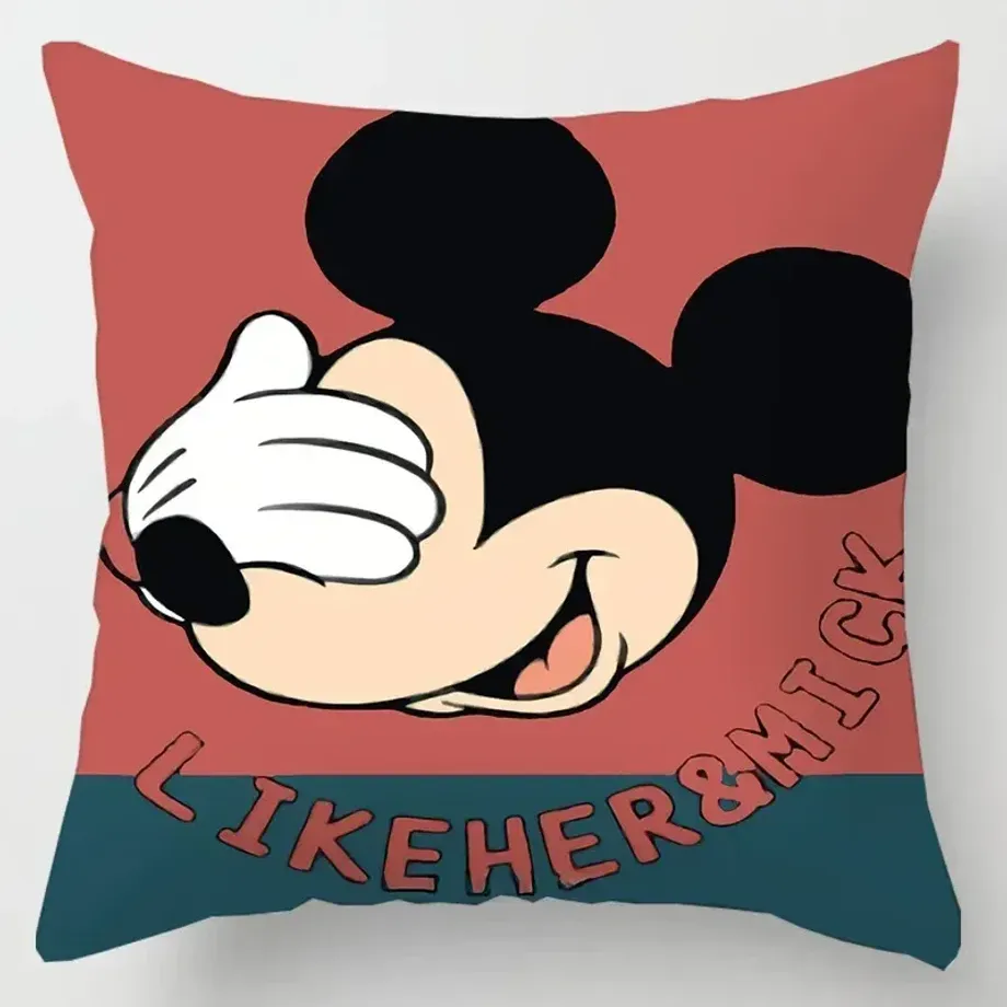 Roztomilý povlak na polštářek s motivy oblíbených postav Mickey Mouse