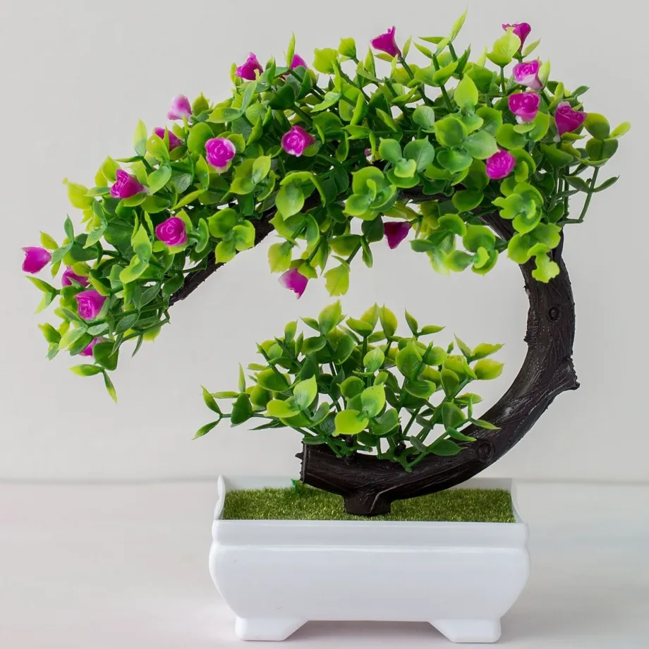 Umělá bonsai v květináči