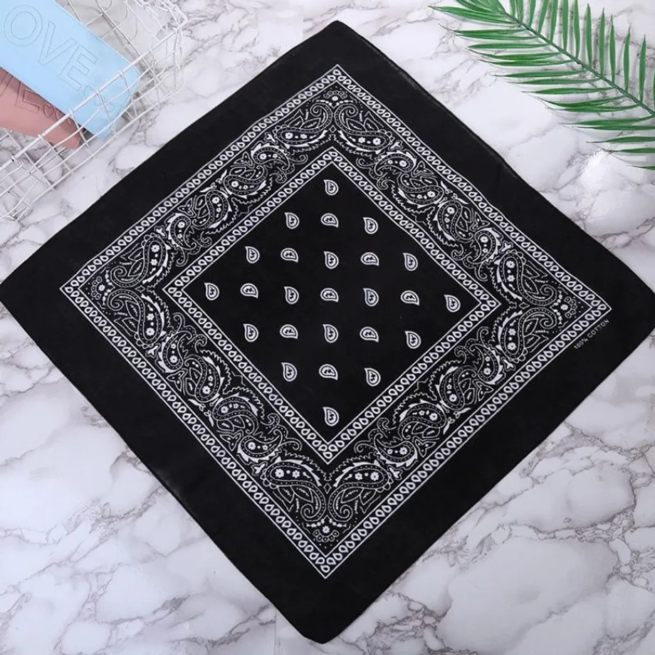 Stylový unisex bavlněný šátek bandana v několika barevných variantách Aristoteles