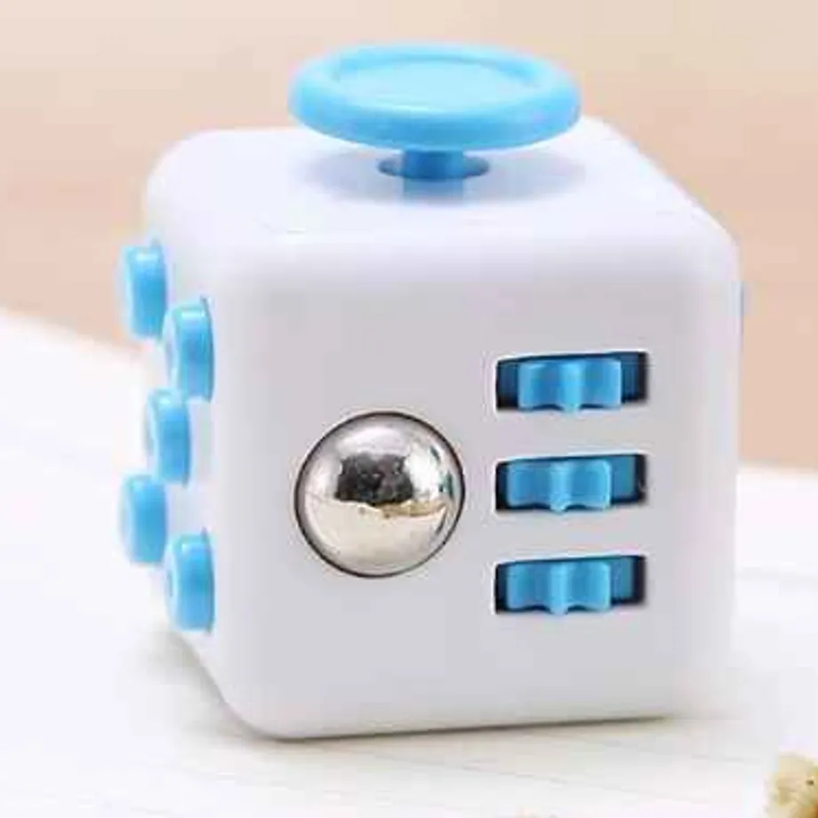 Originální antistresová kostka Fidget Cube