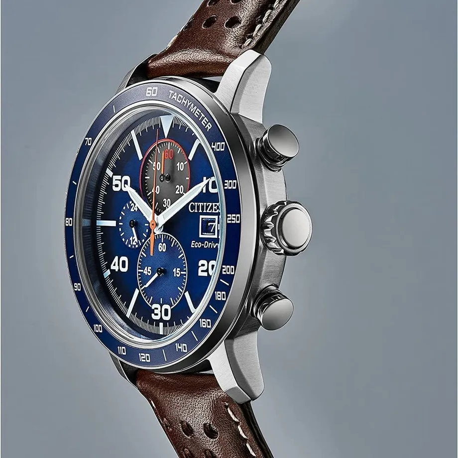 Stejné pánské hodinky Eco-Drive jako chronograf AT world