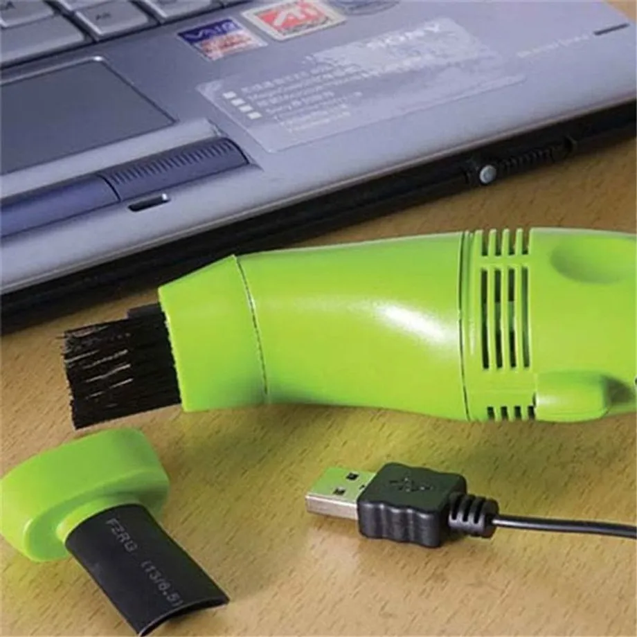 Praktický USB mini vysavač na nečistotu v klávesnici - různé barvy Kathrin