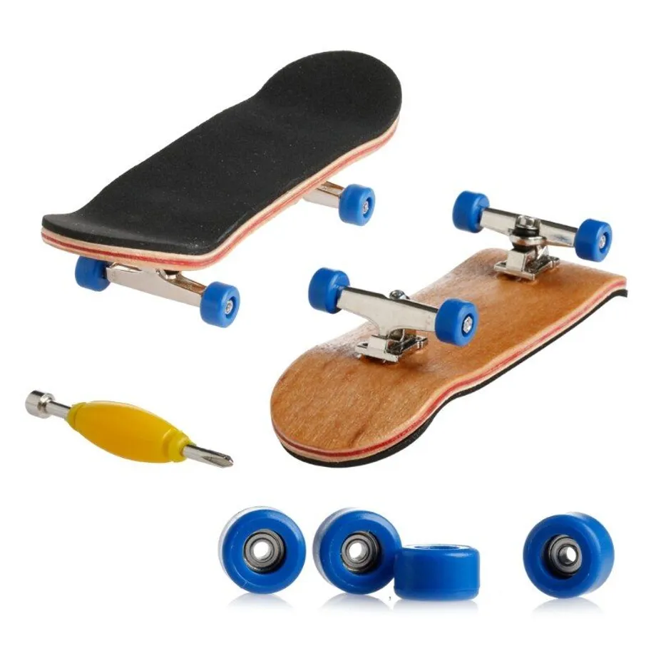 mini skateboard