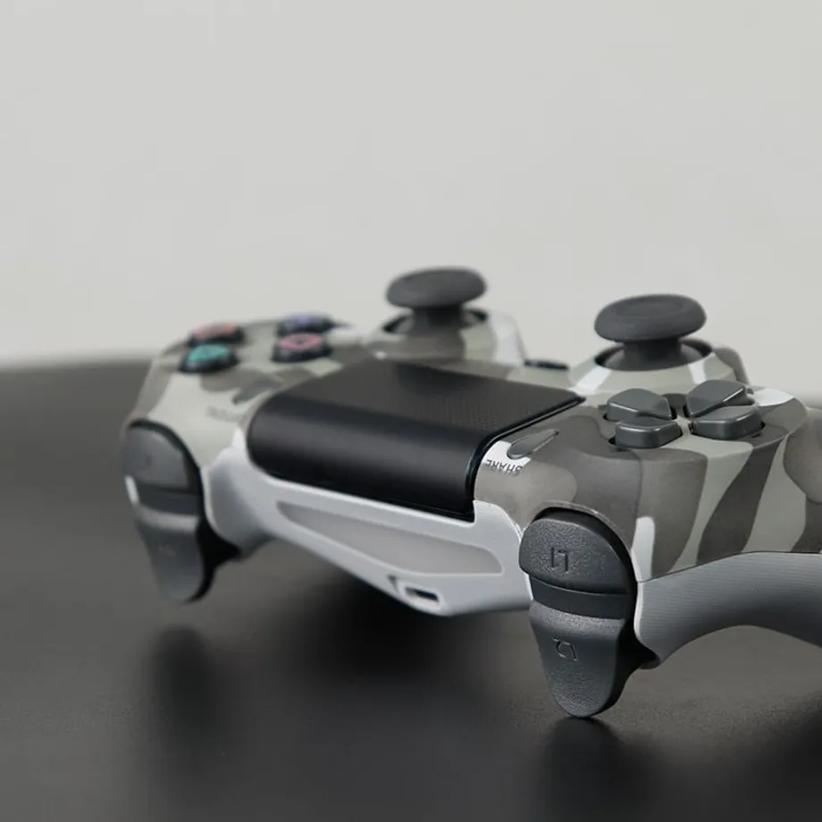 Designový ovladač Dualshock na PS4