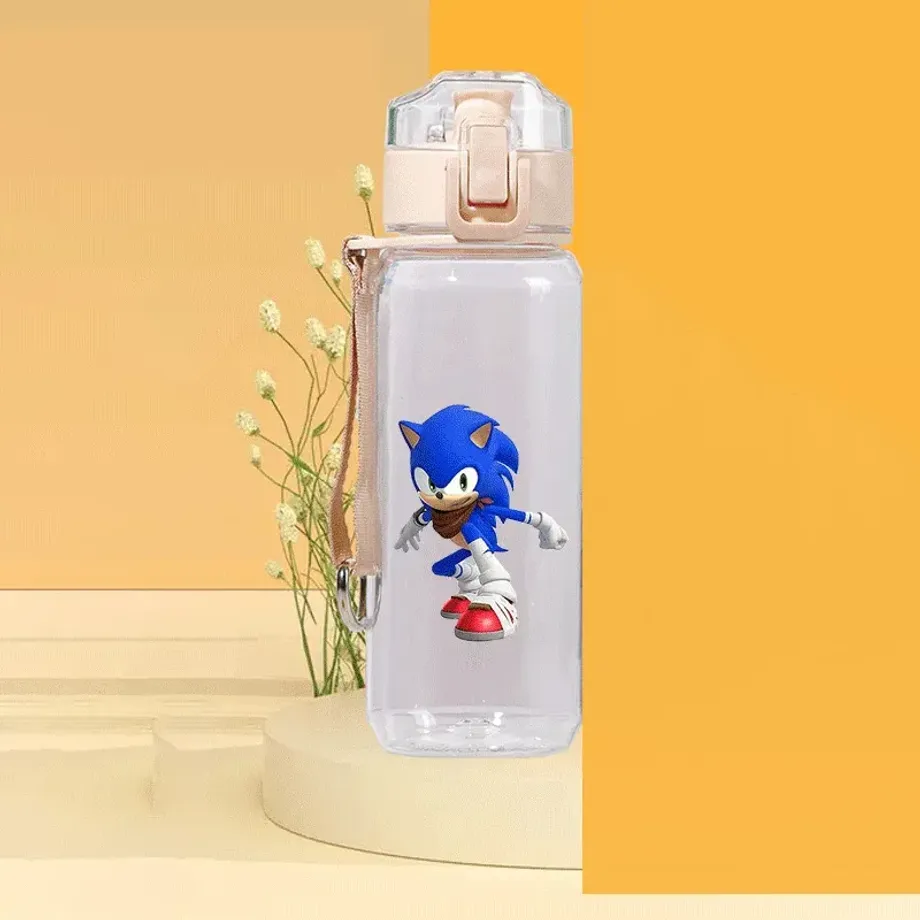 Trendy láhev na vodu s tlakovým uzávěrem v motivech ježka Sonic