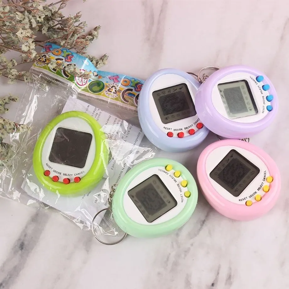 Retro dětská elektronická hračka na klíče - Tamagotchi