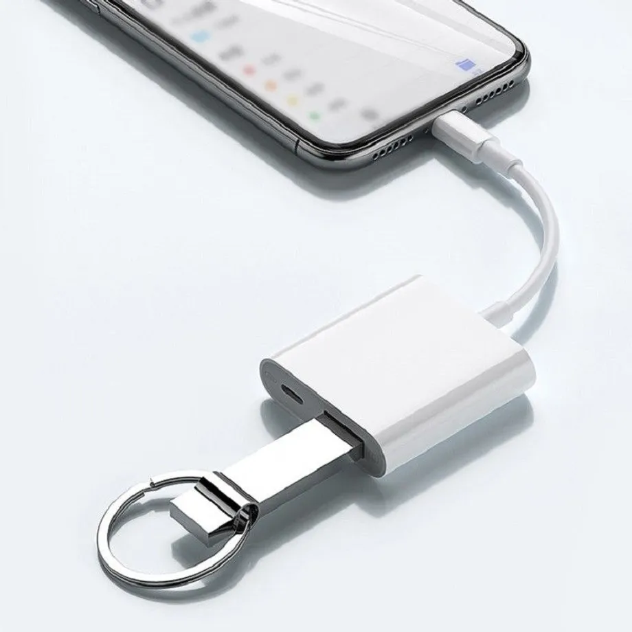 Redukce pro Apple iPhone Lightning na USB / Lightning K104