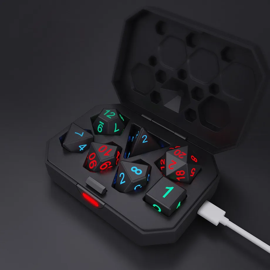 Luminous Chargeable Dice Set™ | Kouzelné svítící kostky