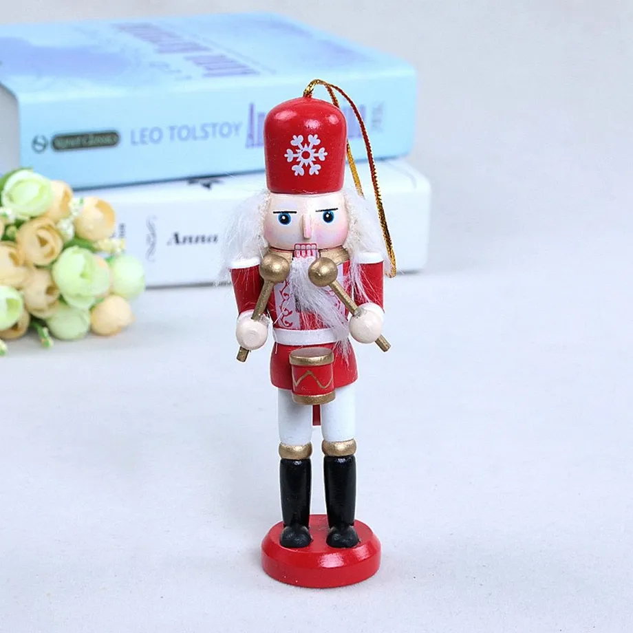 Dřevěná postavička Nutcracker