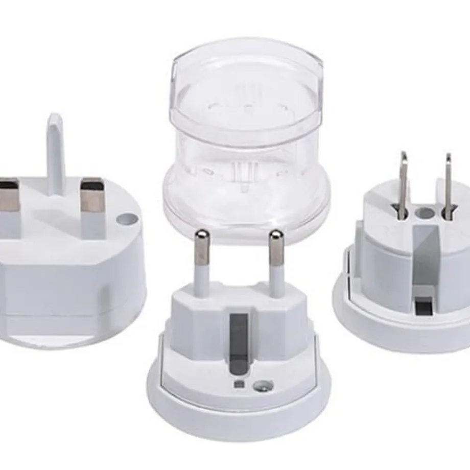 Balentes Universal Travel Network Adapter pro svět