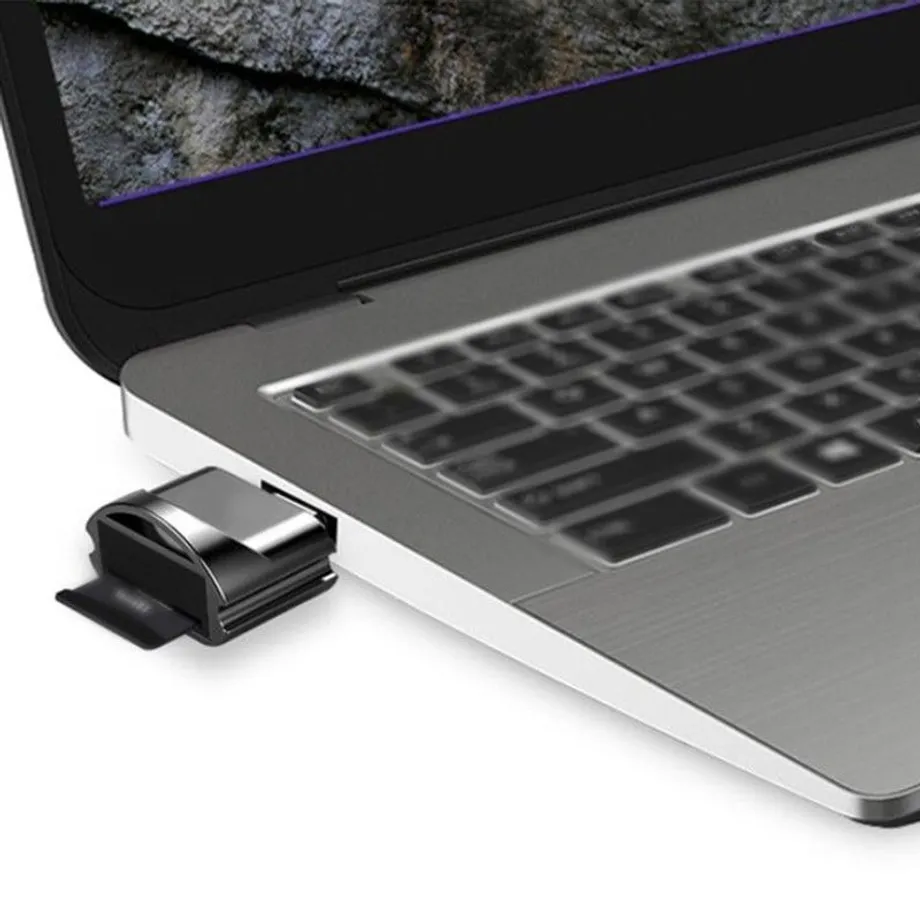 Čtečka karet micro SD USB-C