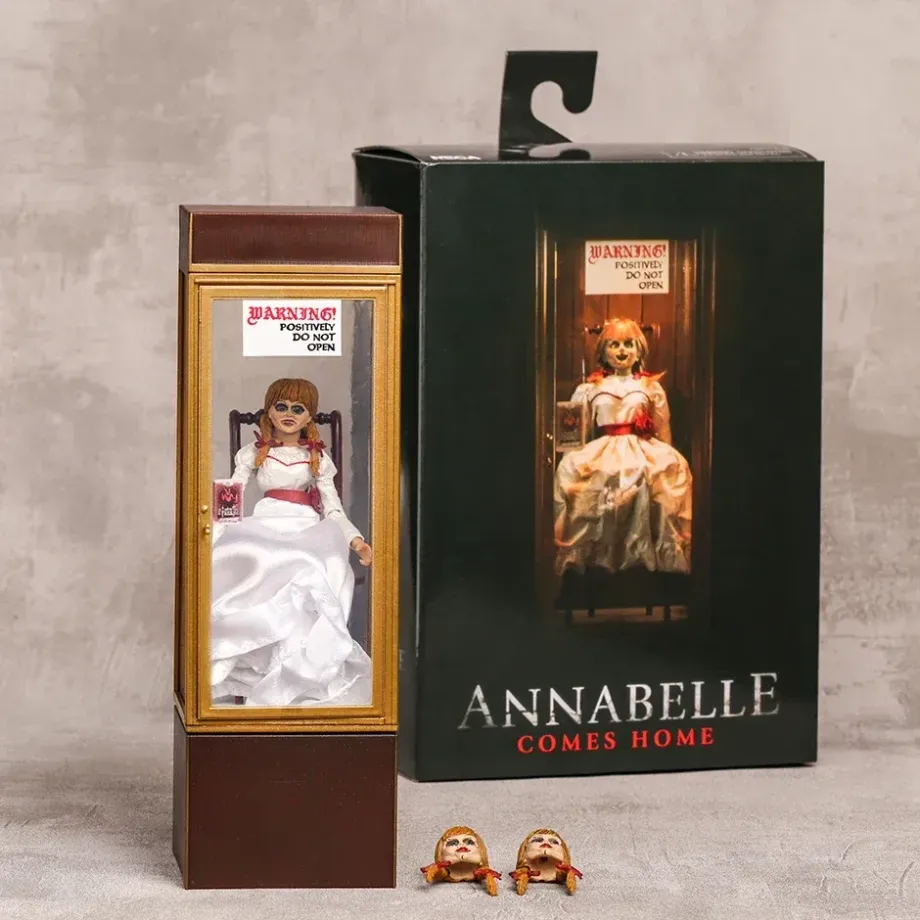 Sběratelská figurka ze známé hororové ságy Annabelle