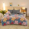 Snow Velvet Lamb Velvet Quilt - The Sea Of ​​flowers Of Love