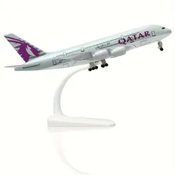 Sběratelský model airbusu A380 společnosti Qatar airways v měřítku 1:300