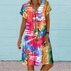 Krásné dámské barevné šaty s krátkým rukávem