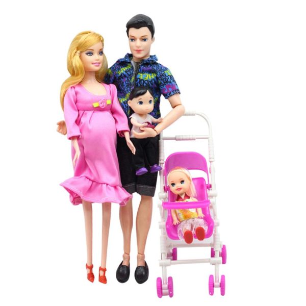 Těhotná panenka Barbie s rodinou a kočárkem