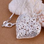 Dámský náhrdelník ve tvaru srdce - 3 varianty - 2