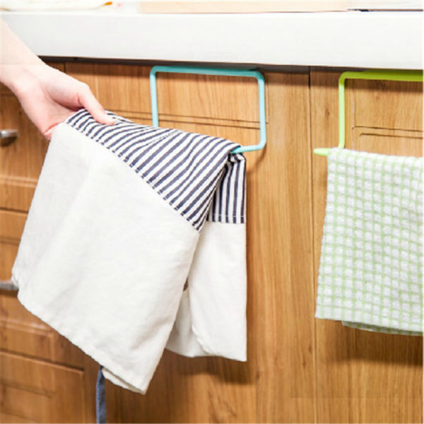 Závěsný držák na utěrky nebo ručníky - více barev - Bila